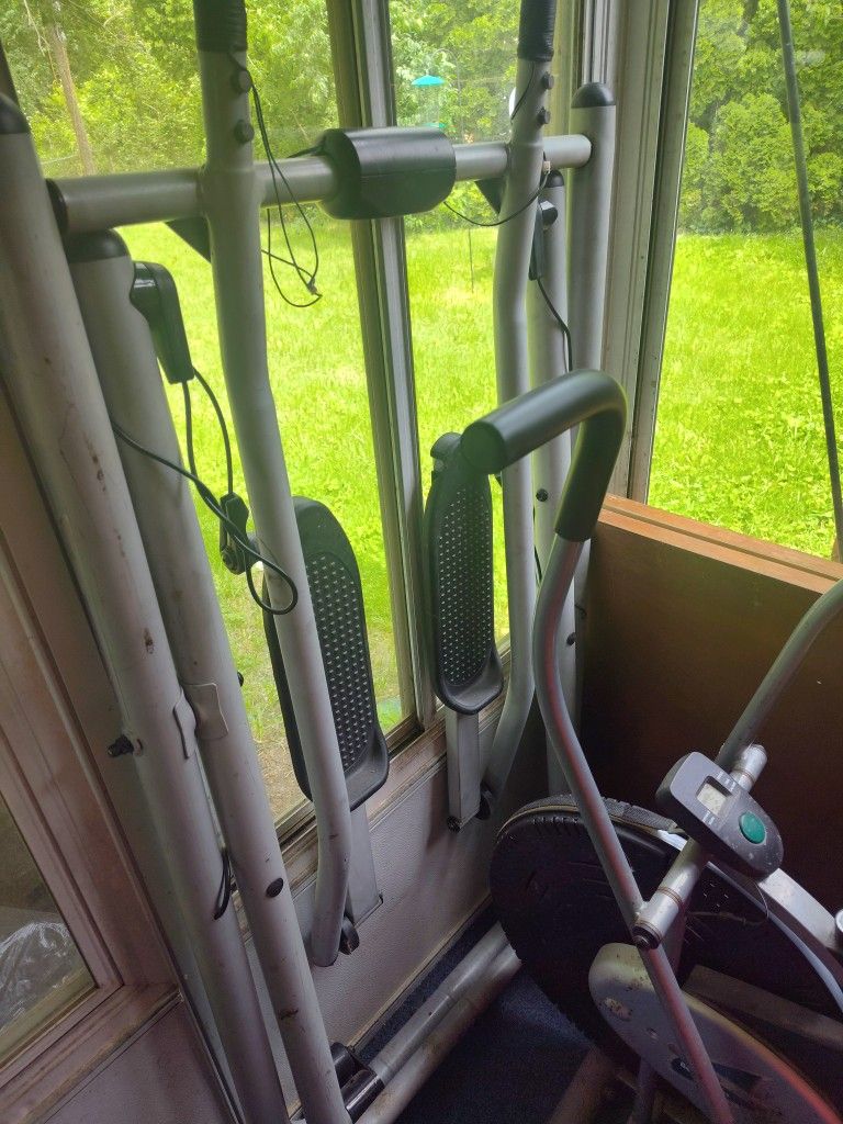 Gazelle Workout Machine 