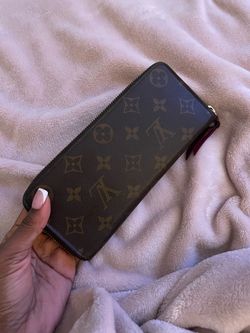 LV long zip wallet