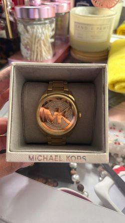 Mk watch