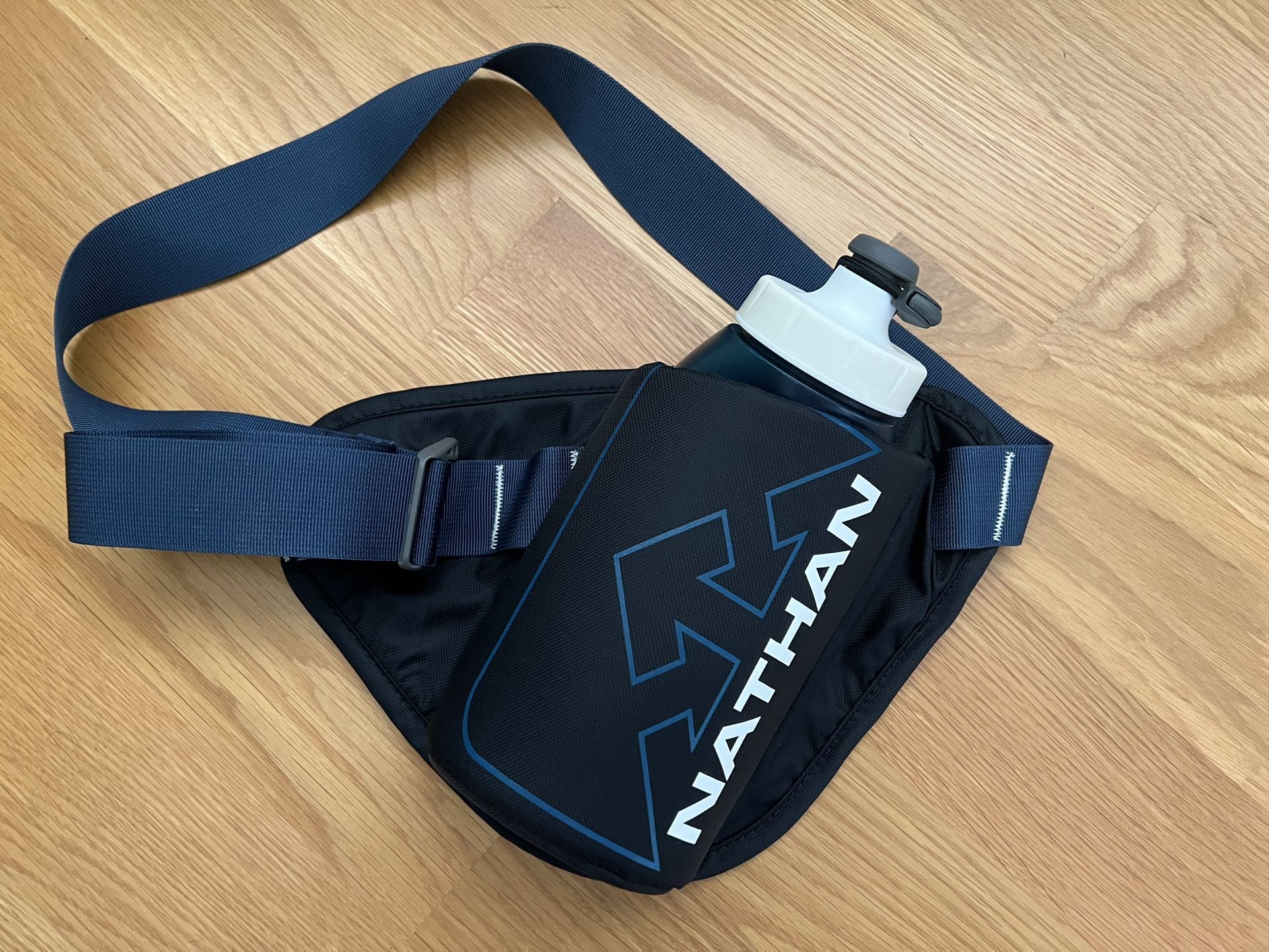 Nathan Running Hydration Waistpack & Water Bottle