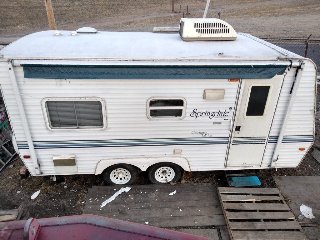 2002 Springdale Camper