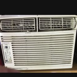 10500 BTU Air Conditioner