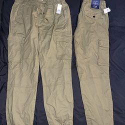 NWT $60 Gap Womens XS Cargo Joggers  ($20 for 2)