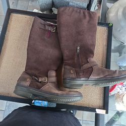 UGG cowboy Boots 