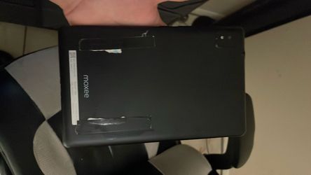 Tablet for kids brand Moxee good condition