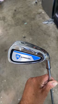Strata pitching wedge right hand