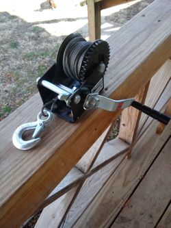 Hand Winch 800lbs