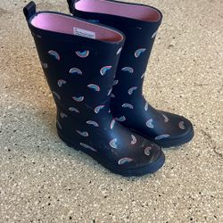 Girls Size 4 Rain boots (barely Worn)