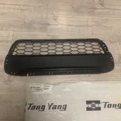 Honda Civic Front Bumper Grille Year 2012