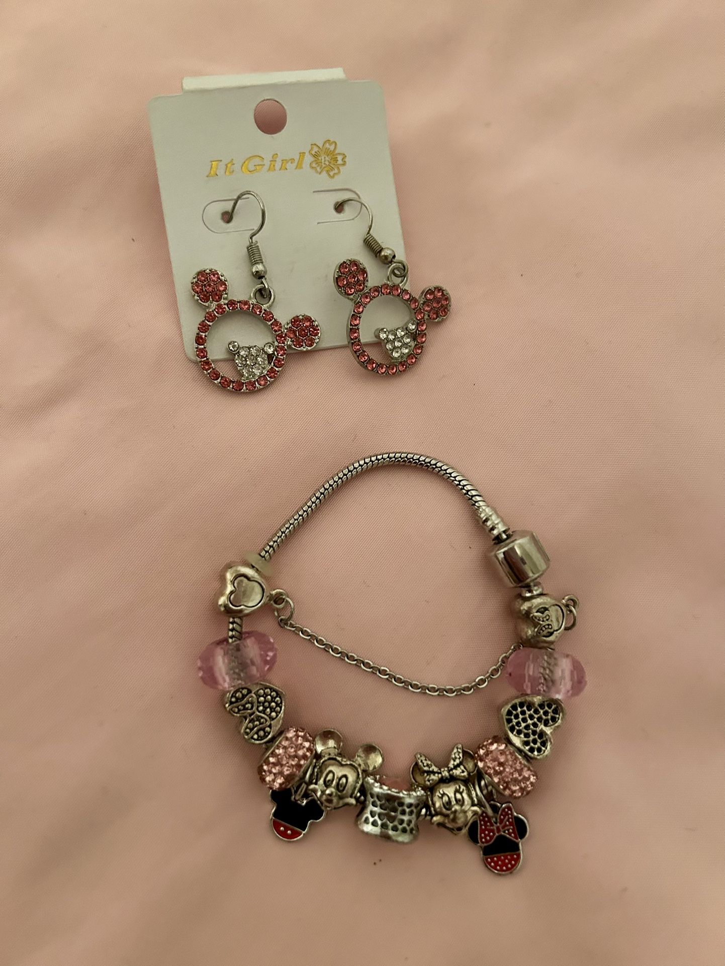 Minnie Charm Bracelet Set $20