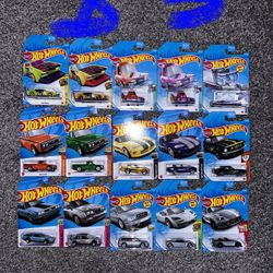 Hot Wheels Collection 60+ LOOK AT PAGE