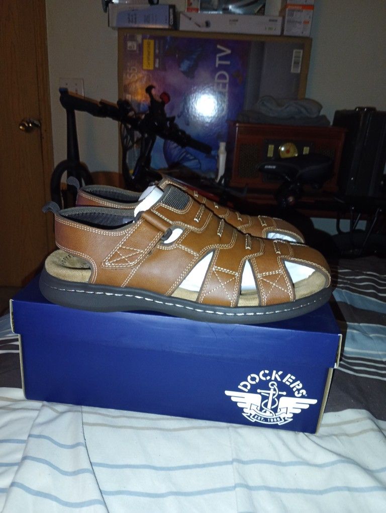 Sandal
