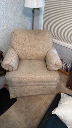 Lazy-boy Chair