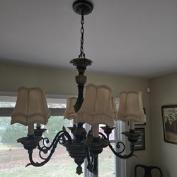 Chandelier 
