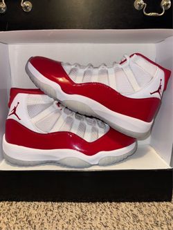 Jordan Cherry 11 2022 Size 9.5