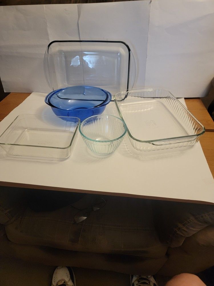 Pyrex/ Anchor Hocking