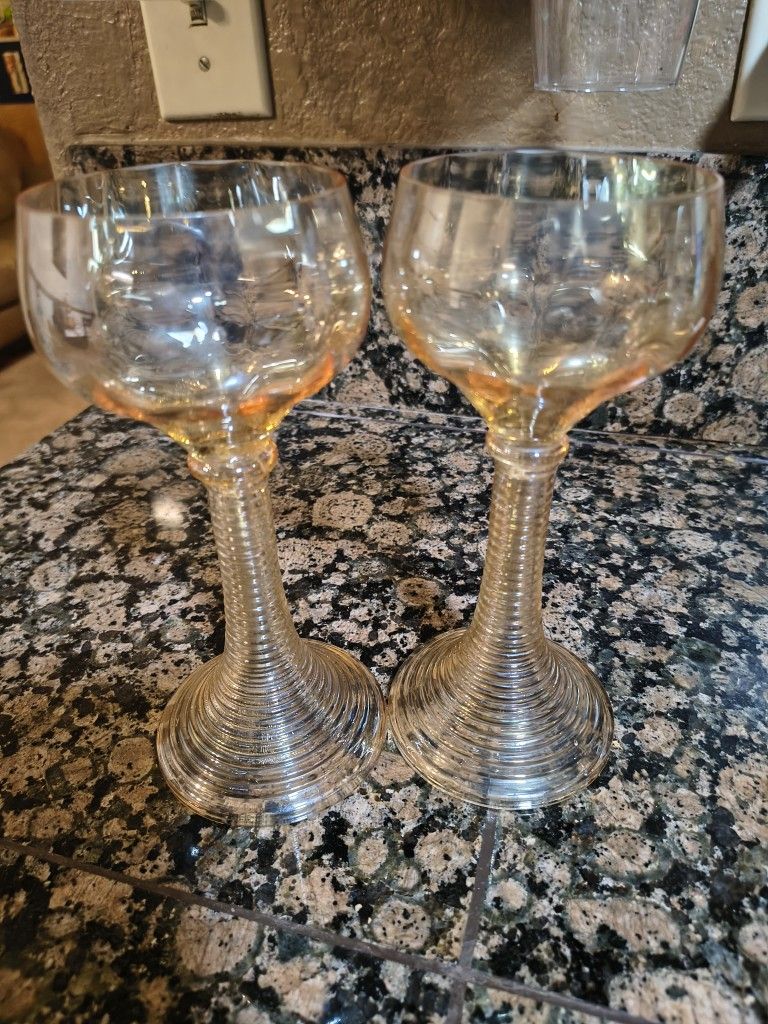 Peach / Beehive  Spiral Stem 