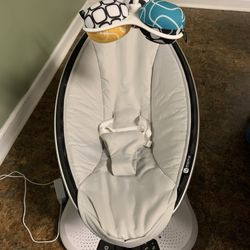 4moms MamaRoo Baby Swing,