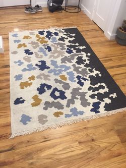 Rug