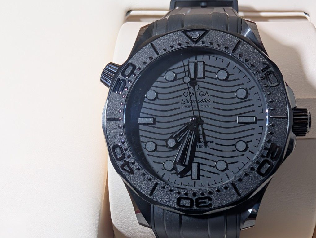 Like New Omega Seamster 300 Black Black