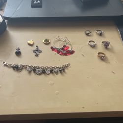 Assorted Jewelry