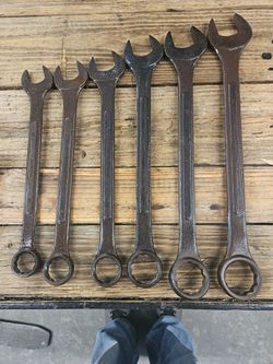 Set Of Large Metric Wrenchs