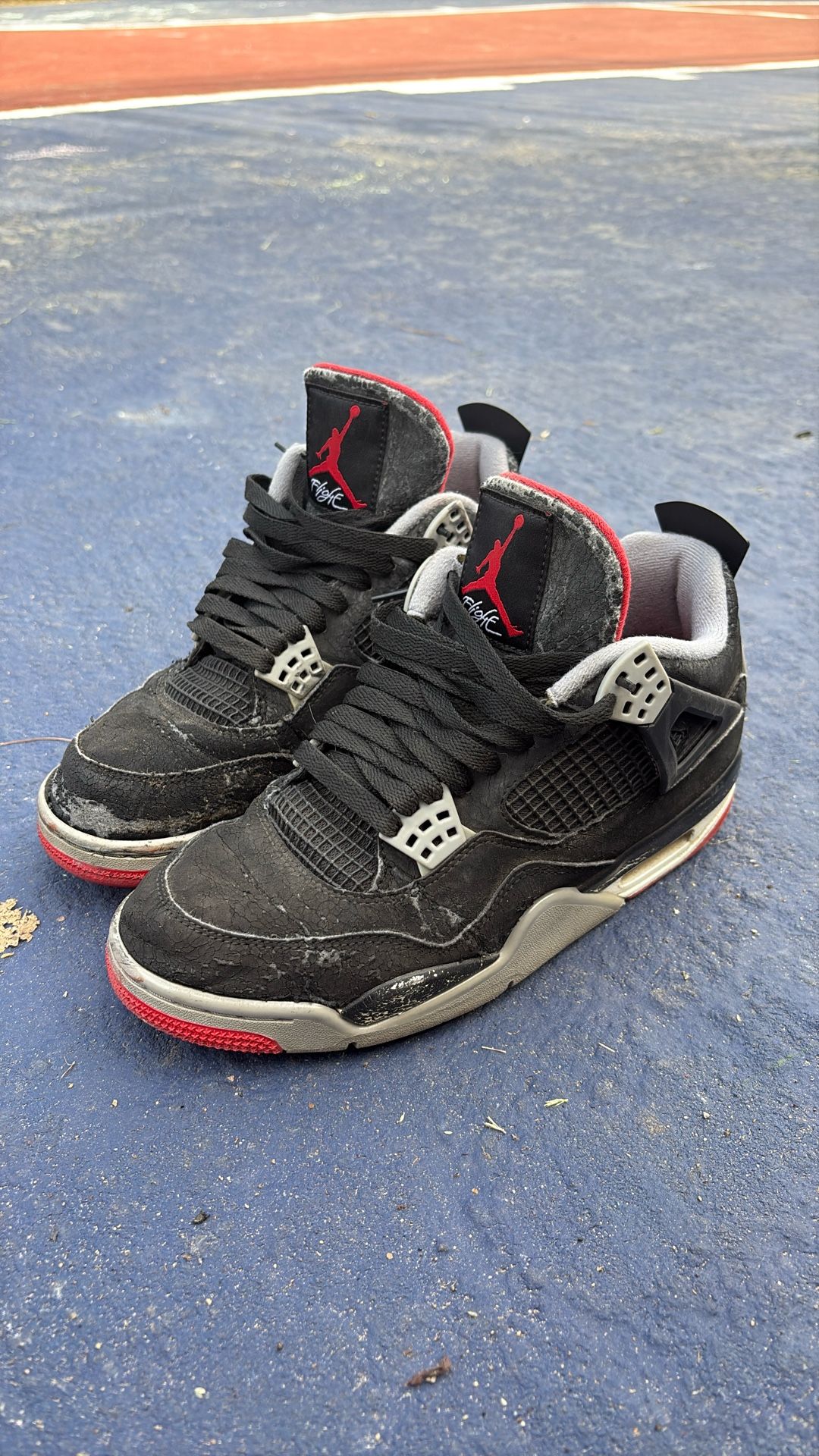 Air Jordan Retro 4 Bred