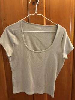 Hollister Top