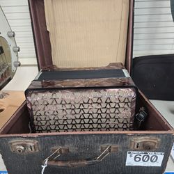 Hohner combination button club 2b victoria