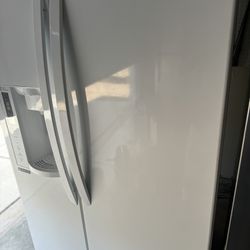 Kenmore  Refrigerator 