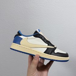 Jordan retro 1 low Travis Scott fragment