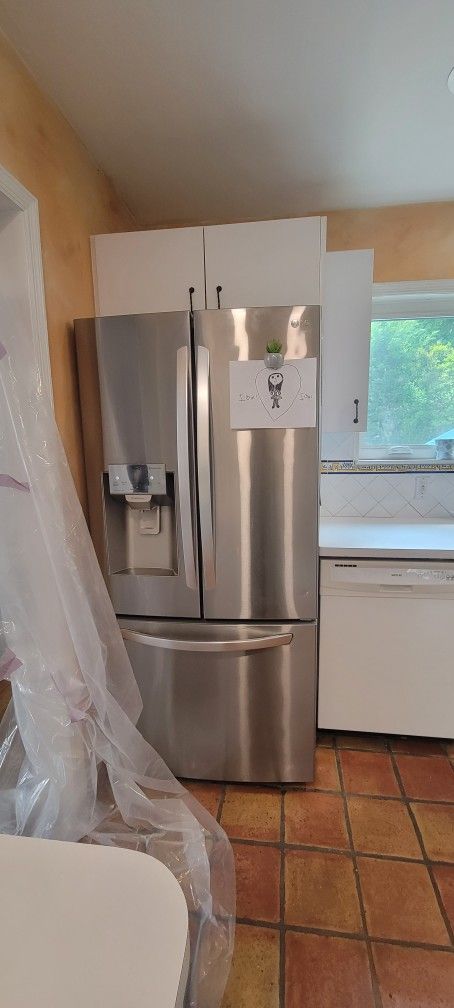 LG Refrigerator Like NewWas $2400