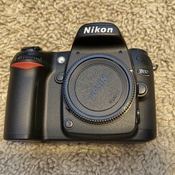 Nikon D80 (646 Shutter Count)