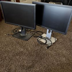 2 Dell 20” External Monitors