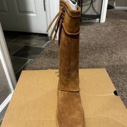 Ugg Emerie Boots 