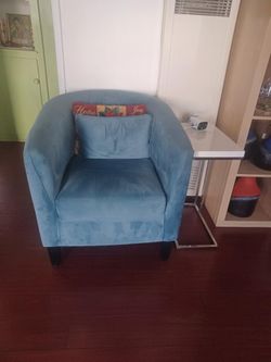 Velvet Blue Seat