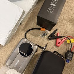   6000 Amp jumper / tire inflator/ light / power bank Portable Car Jump Starter with Air Compressor, 160PSI 6000A Jump Box Battery Pack with Digital T