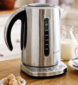 Breville Cordless IQ Electric Kettle