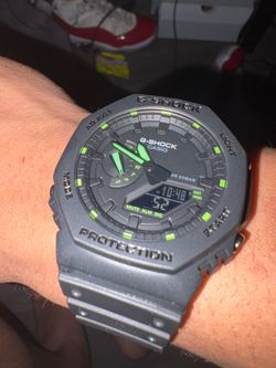 G-Shock Casio GA-2100 watch black n green