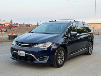 2019 Chrysler Pacifica Hybrid