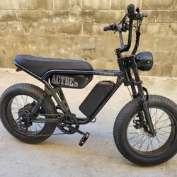 Striker
 
20"x4.0"
 
28MPH
 
Moped-Style
 
E-Bike