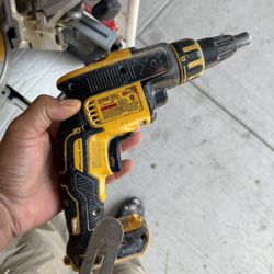 Drill Drywall 