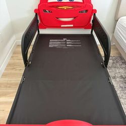 Lightning McQueen Cars Kids Bed