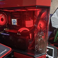 Custom Gaming PC 