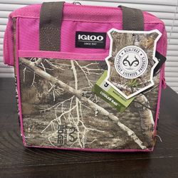 Realtree Igloo Cooler *new* Pink Camo