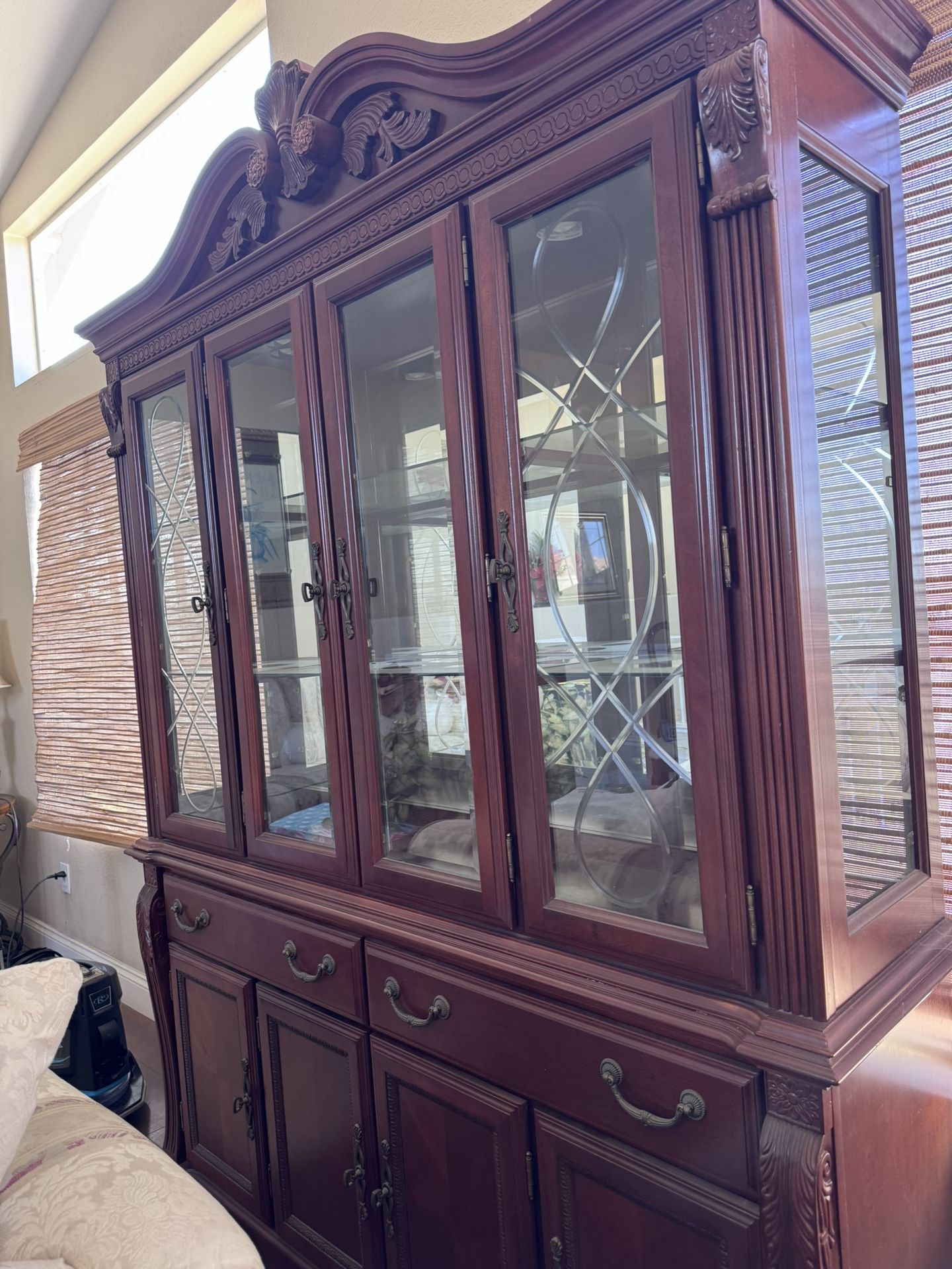 FREE China Cabinet