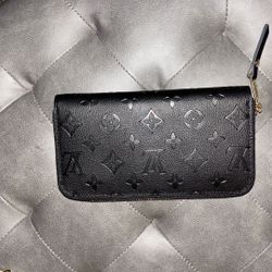 Louis Vuitton Zippy Wallet