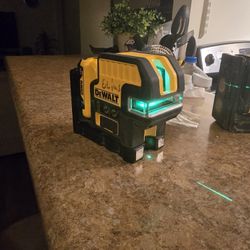 Line And Dot Lazer With Battery