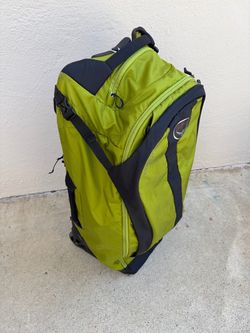 Osprey wheeled travel duffle bag
