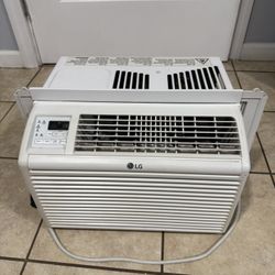Used GE 6,000 BTU Window Air Conditioner – Works Great